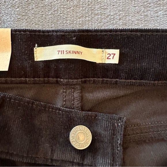 NWT Levi's 711 Skinny Mid Rise Corduroy Black Pants - Picture 7 of 15